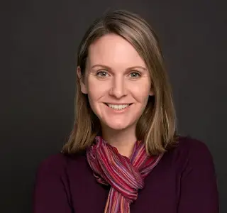 Lindsay  Conn
