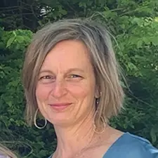 Lynette Olwig 